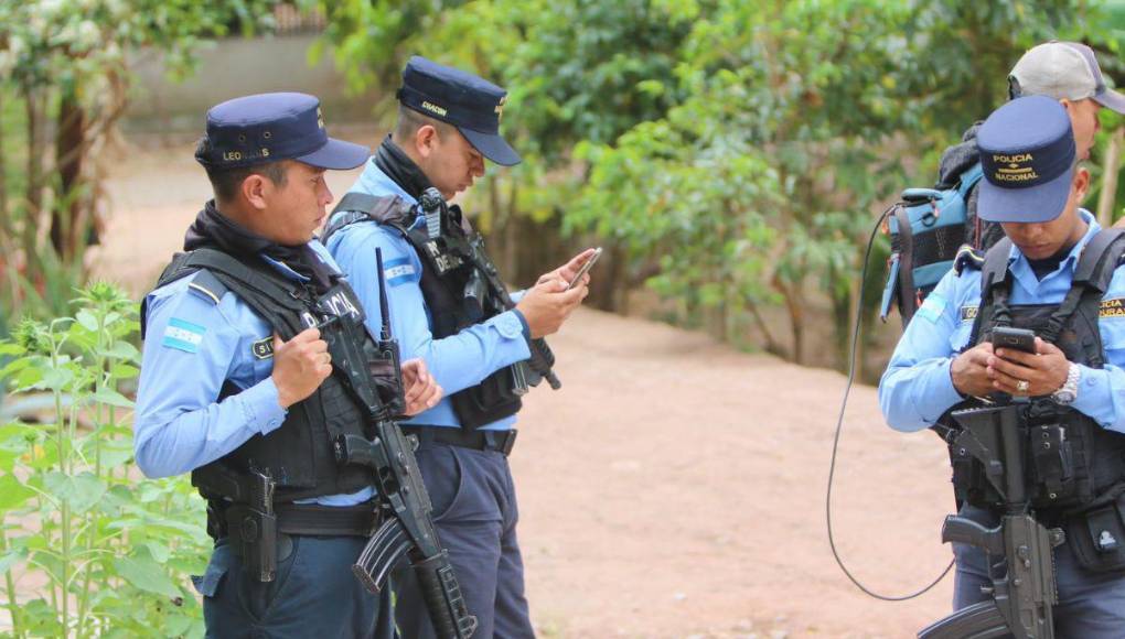 Putrefacto y en una quebrada encuentran cadáver en colonia Villa Olímpica en la capital