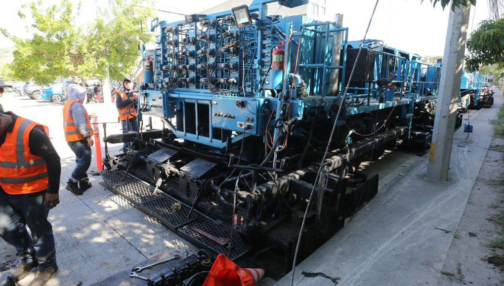 “Dragones” dejan como autopista la calle de Los Alcaldes luego de tres meses de trabajo