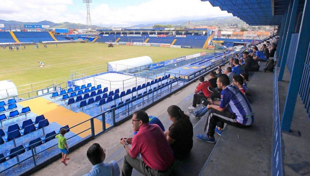 El Salvador tendrá una belleza: Estadios con mejor cancha de Centroamérica