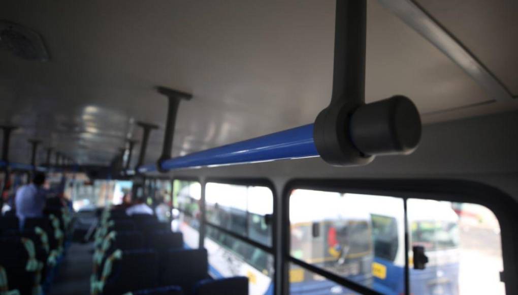 WIFI gratis, cámaras y asientos reclinables tienen los nuevos buses urbanos de la capital