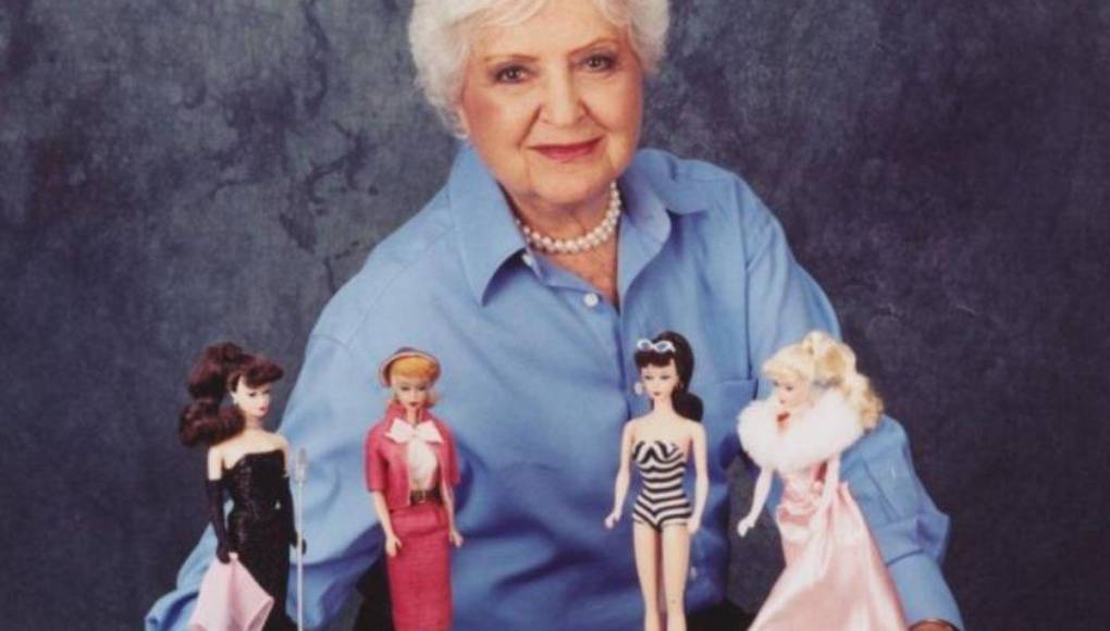 Cáncer, fisco y prótesis: la vida de Ruth Handler, la creadora de la muñeca Barbie
