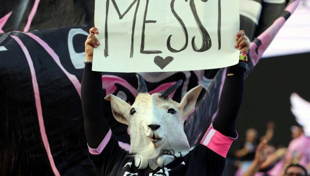Lebron James y Kim Kardashian se roban el show en el debut de Messi con el Inter Miami