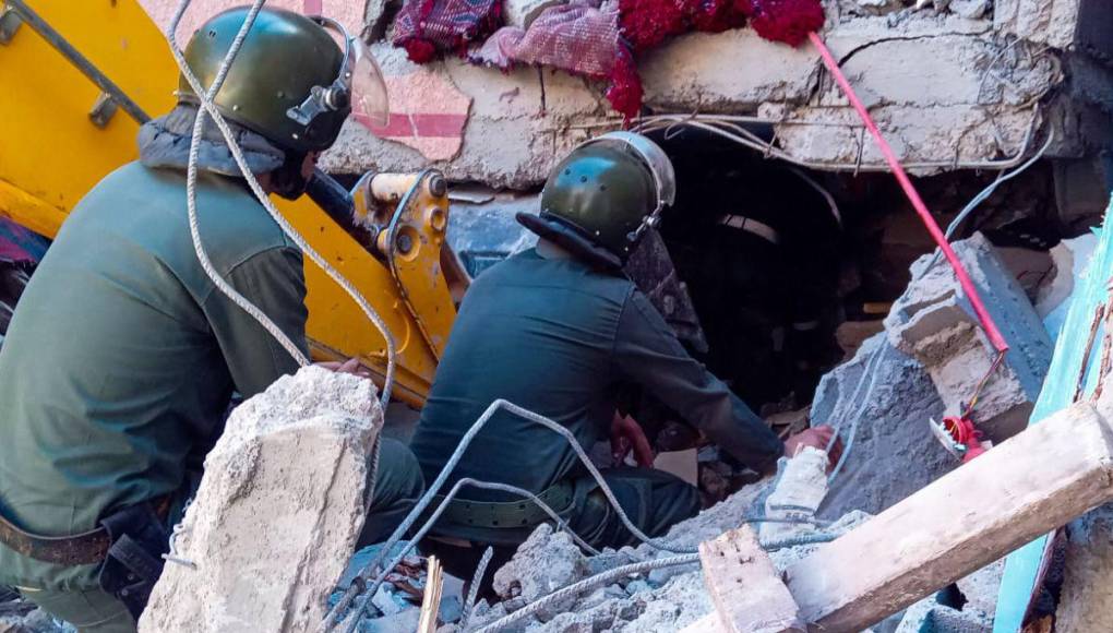 Cientos de muertos, escombros y angustia: el saldo tras el potente sismo en Marruecos