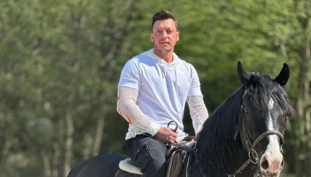 Ex Real Madrid y campeón del mundo: impresionante cambio físico de Özil