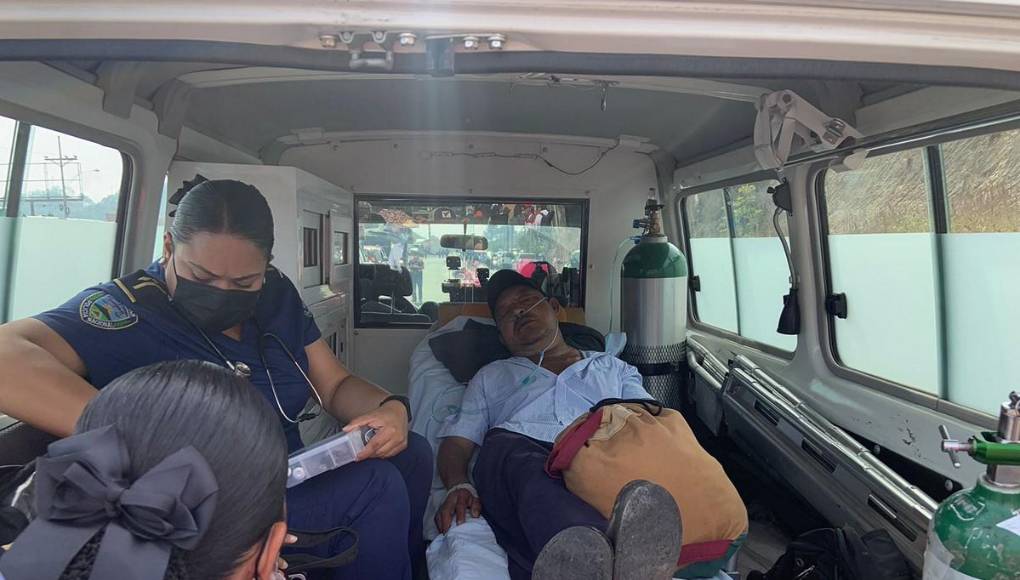 Caos vehicular, desmayados y vía bloqueada: las imágenes que dejó la protesta en la CA-5