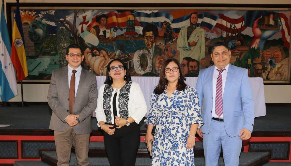EL HERALDO y la UPNFM inauguran la Semana del Idioma