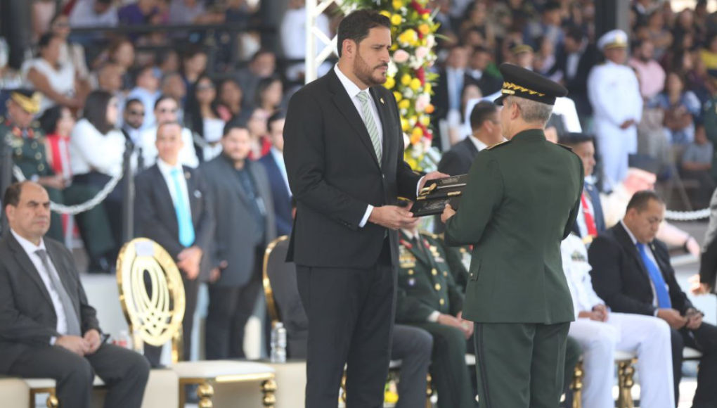 Así se llevó a cabo la ceremonia de ascensos en las Fuerzas Armadas de Honduras