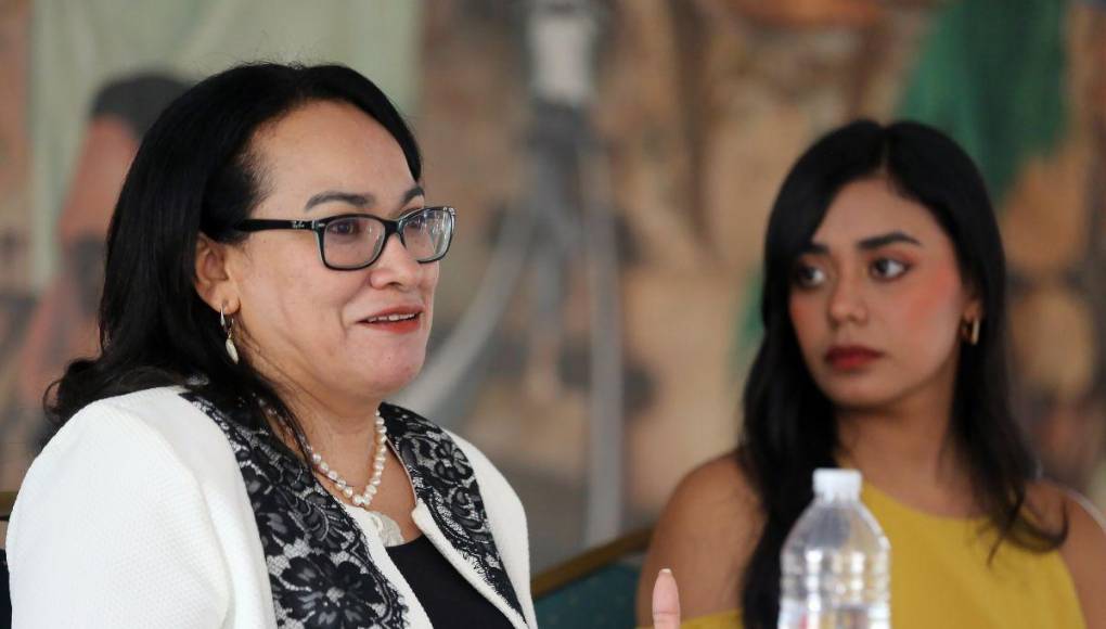 EL HERALDO y la UPNFM inauguran la Semana del Idioma