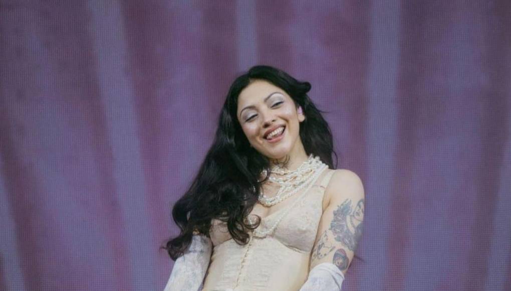 Mon Laferte: ¿Quién es la chilena que dará concierto en Honduras?