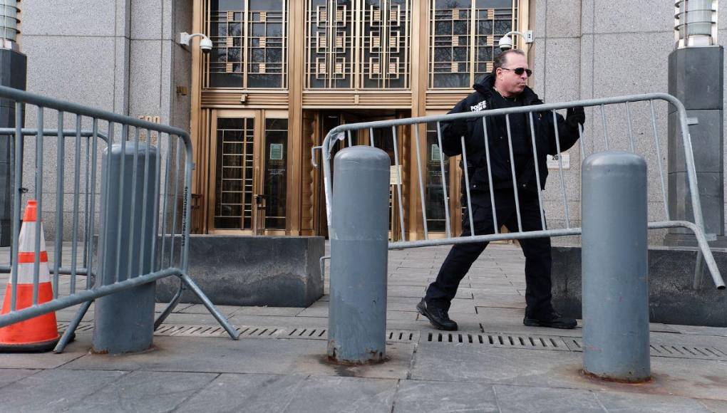Fuertes medidas de seguridad en la Corte de Nueva York para juicio de JOH