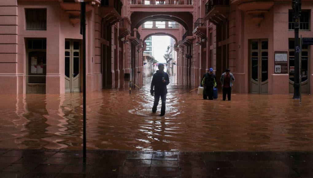 ¿Cuáles son los factores detrás de las lluvias catastróficas en Brasil?