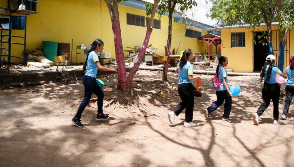 En deplorables condiciones está la escuela que reparará Shin Fujiyama