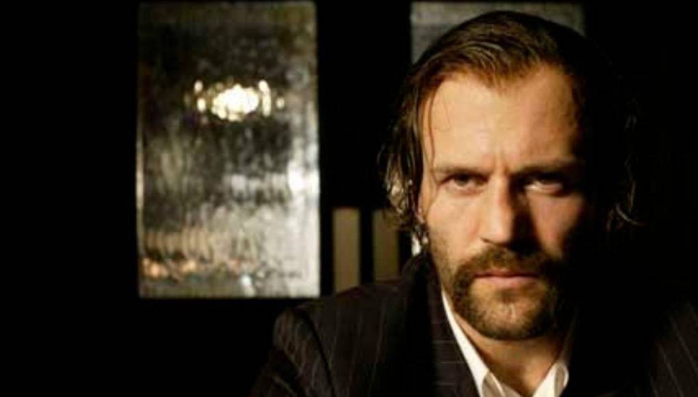 ¿Irreconocibles? Así se veían estos calvos famosos cuando tenían cabello