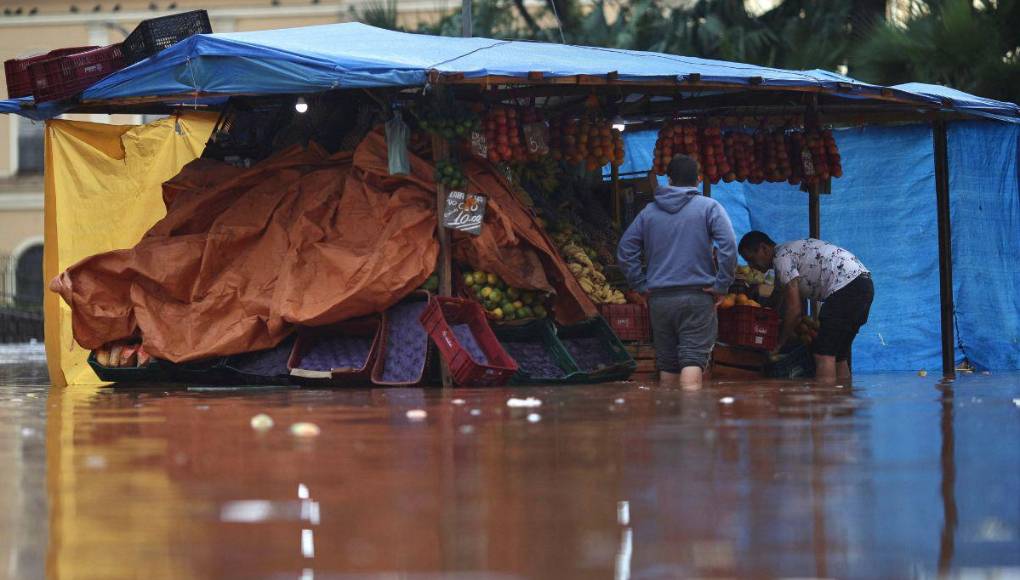 Inundaciones en el sur de Brasil: más de 50 muertos y decenas de desaparecidos