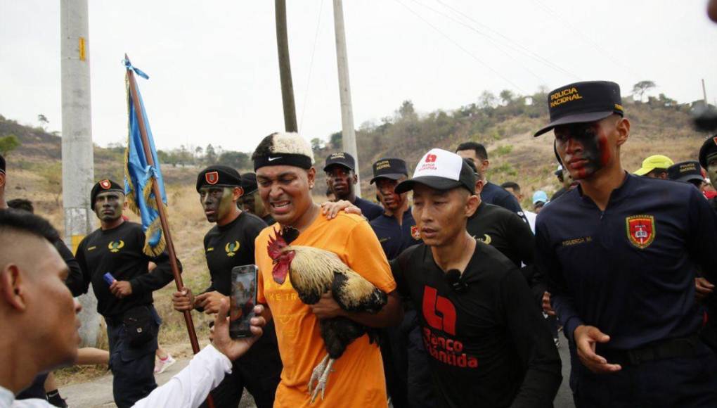 ¿Qué influencers acompañan a Shin Fujiyama en el último día de la carrera de 250 kilómetros?