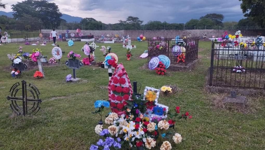 Belleza escénica y limpieza: así es el cementerio más bonito de Olancho