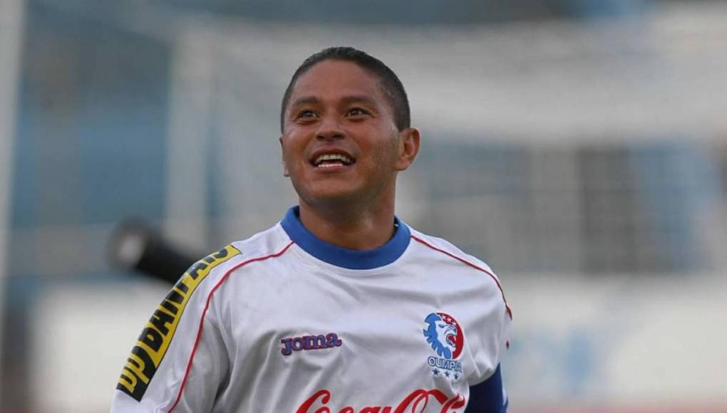 Bengtson se sigue acercando a récord de Wilmer Velásquez de máximo goleador