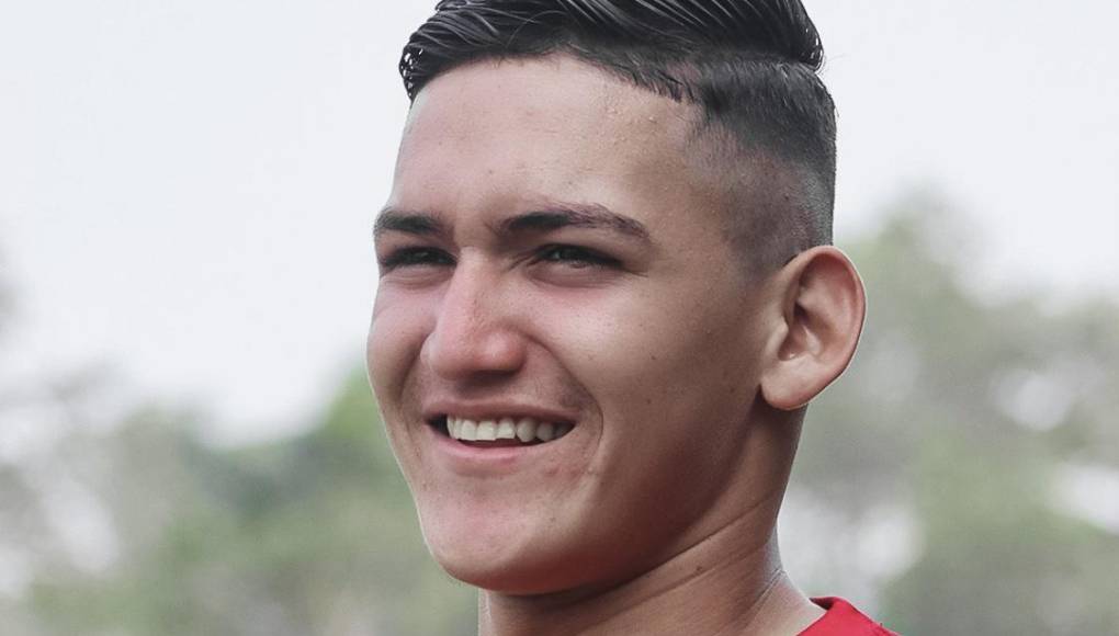 Jugadores que de haber seguido, Vida no estaría peleando por no descender