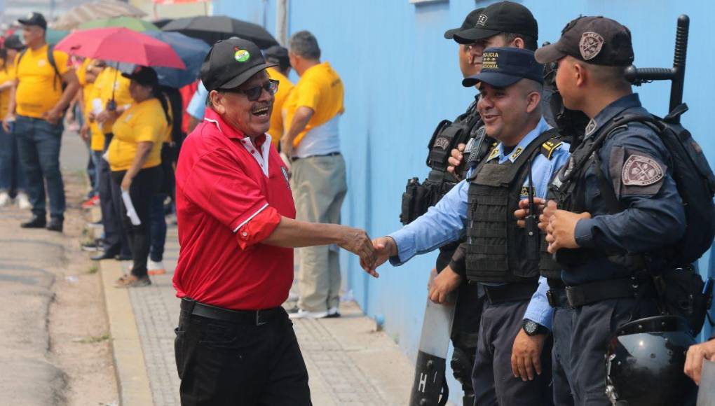 Los políticos hondureños que asistieron a la marcha del 1 de mayo