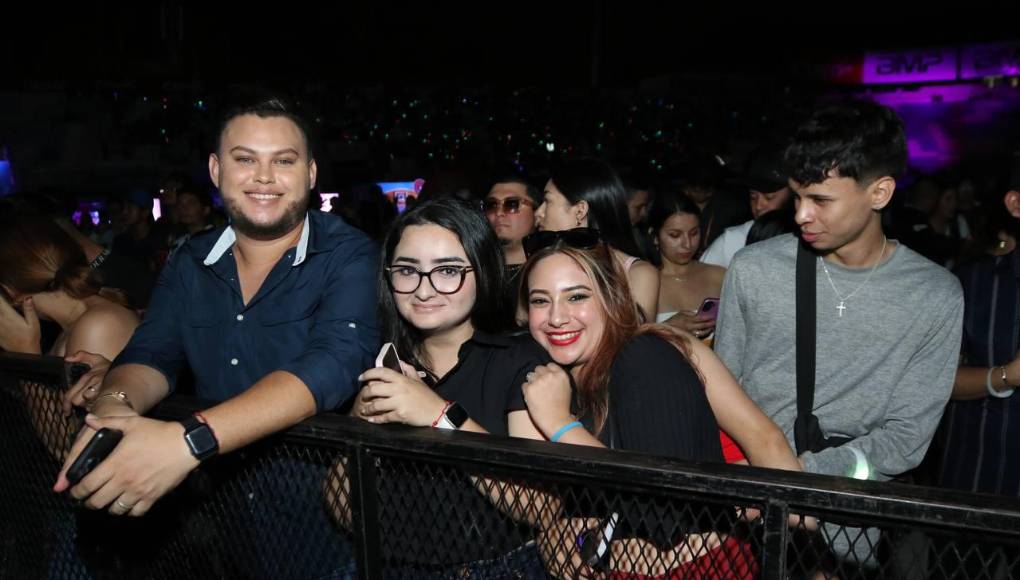 ”La Fiesta” cautivó a los capitalinos con grandes artistas internacionales