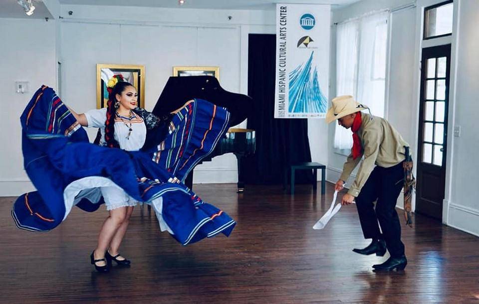 Al ser una ciudad altamente poblada por hispanos, en su mayoría mexicanos, Karina quiere que los hondureños destaquen y nuestra cultura sea diferenciada del resto.