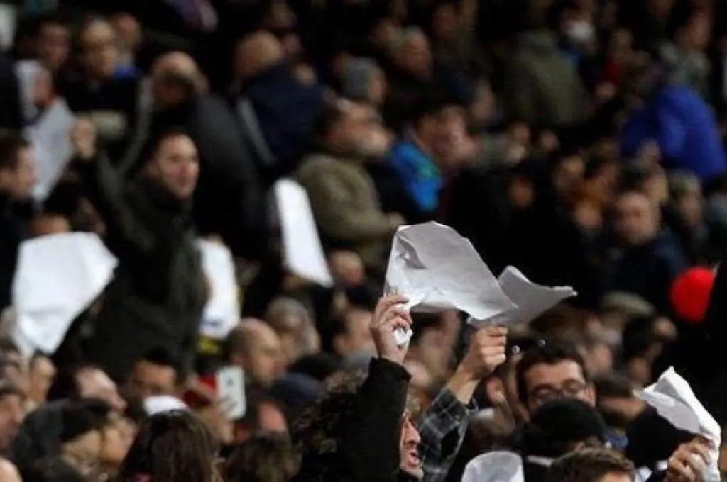 Penal regalado a Real Madrid, Kervin ausente con Levante, jugador llora y cariñitos a Vini