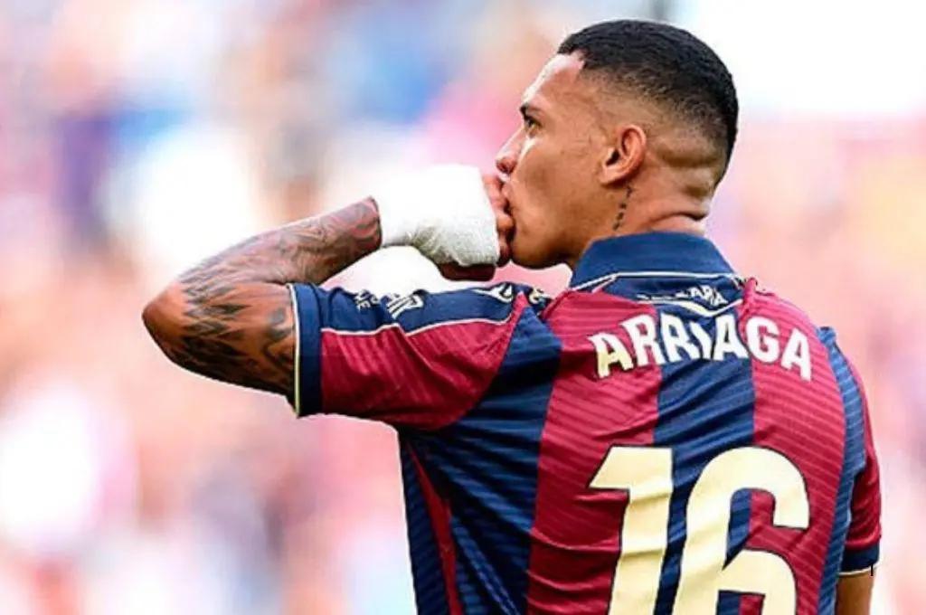 Kervin Arriaga podría dejar el Levante y marcharse a la Serie A de Italia