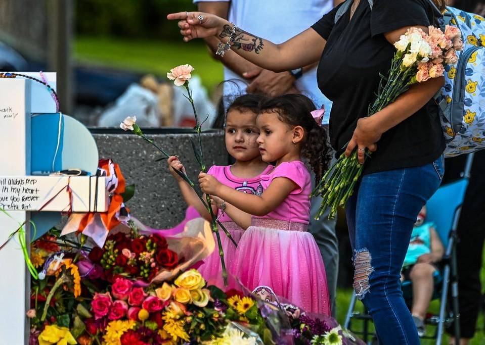 “Vais a morir todos”: estremecedores testimonios de sobrevivientes a la masacre en Texas