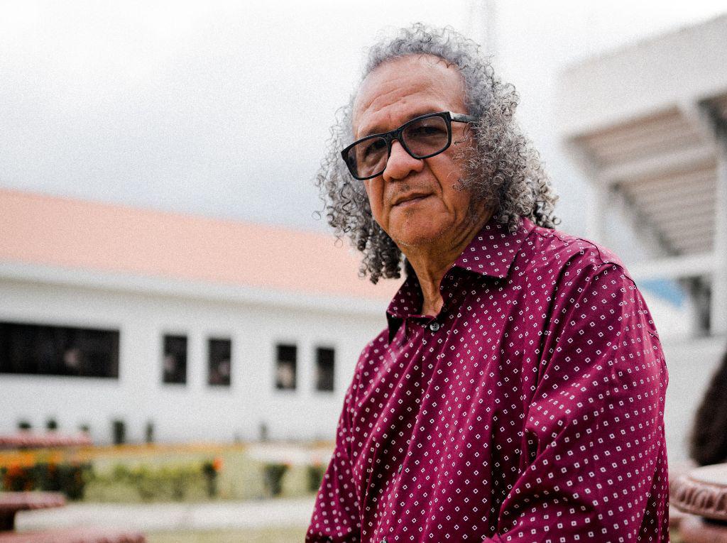 Carlos Lanza publica su nuevo libro “La mirada otra”