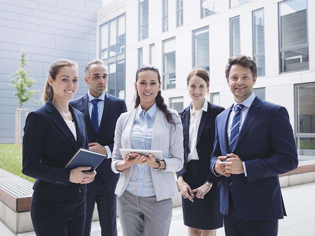 Transformando líderes profesionales con la licenciatura en Gerencia de Negocios de UTH