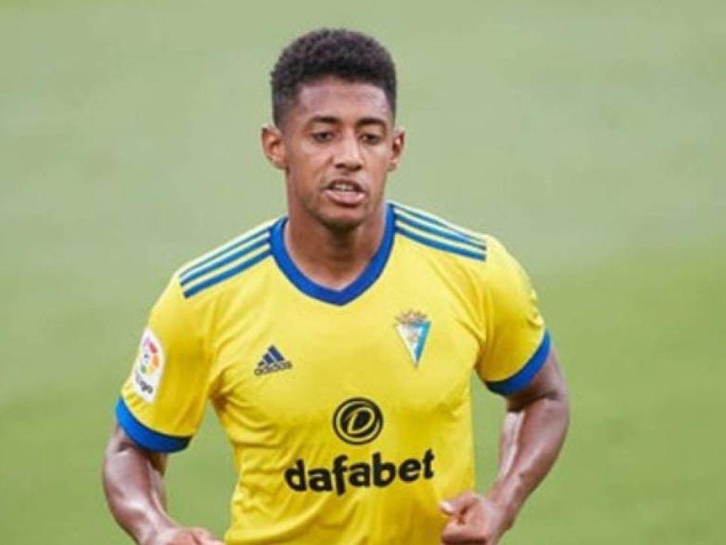 ¿Desaparecido? Los números que reflejan el flojo inicio del “Choco” Lozano en la Liga de España