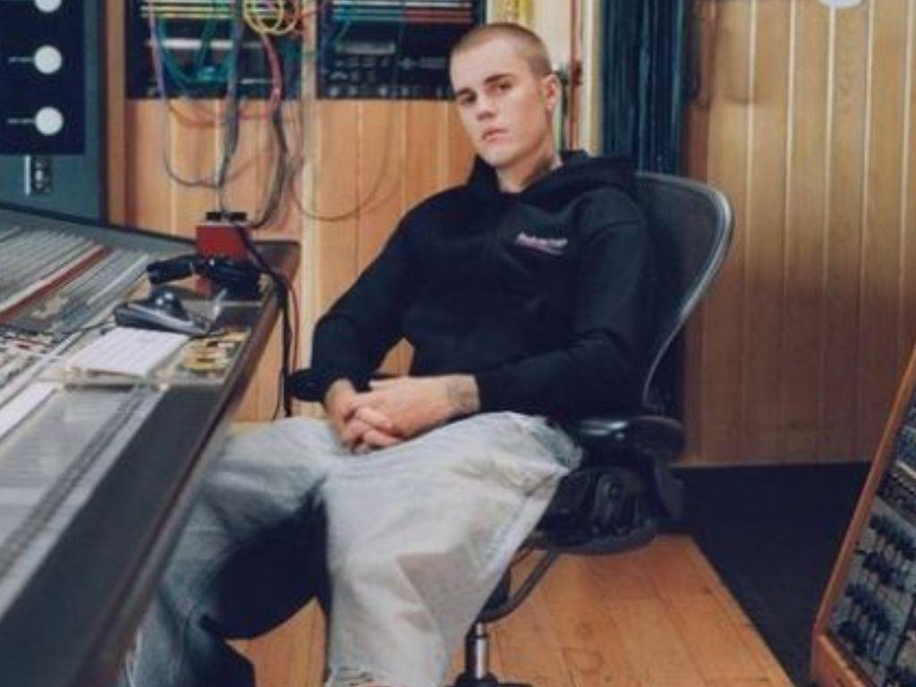 Justin Bieber da positivo al covid-19