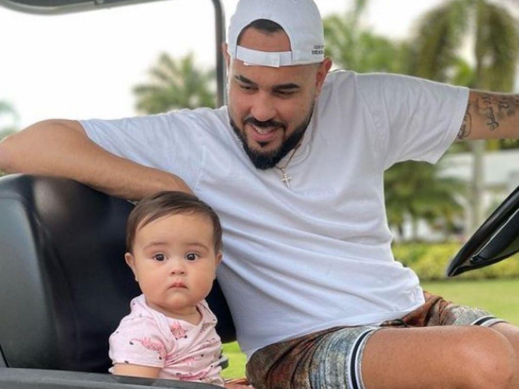 El tierno mensaje que dedicó Raphy Pina a su hija Vida tras conocer condena