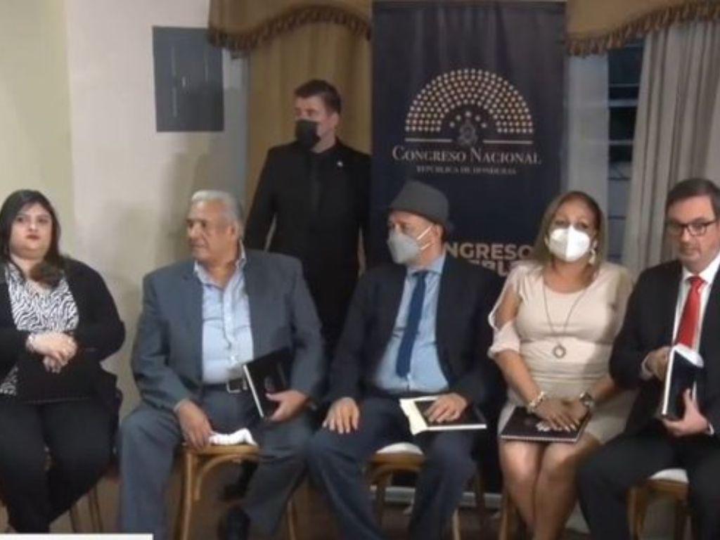 El lunes 19 de septiembre elegirán a directiva de la Junta Nominadora