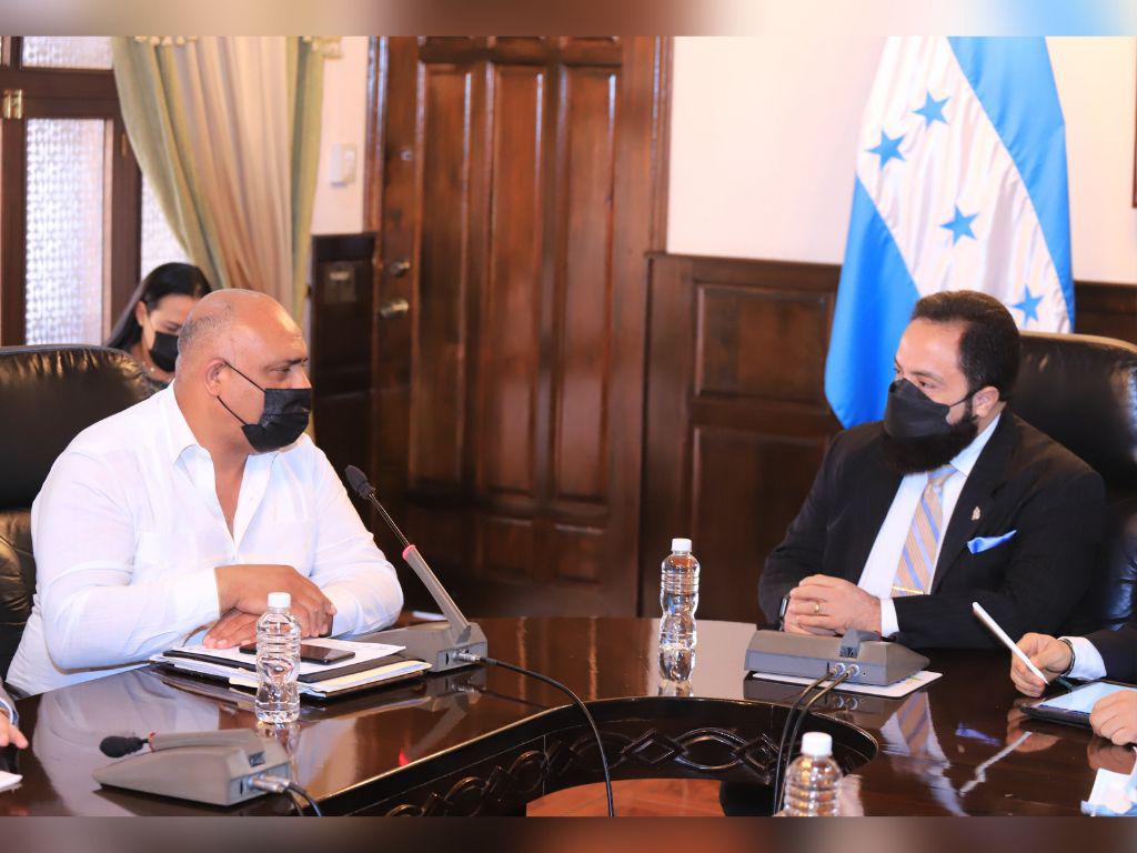 Presupuesto será reformulado para cumplir obligaciones con transportistas