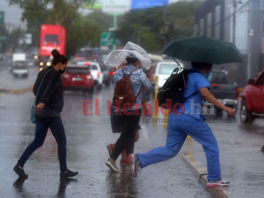 Onda tropical ingresará a Honduras a partir del próximo miércoles