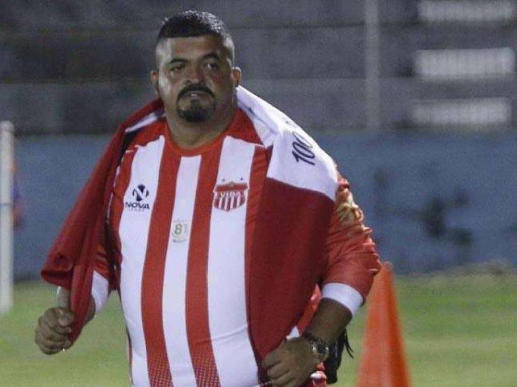 Luis Cruz sobre demanda de Fernando Araújo y bloqueo de FIFA: “Estamos arreglando las cosas”