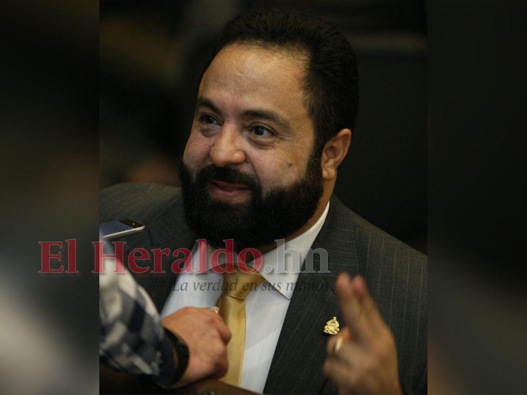 Luis Redondo sobre fallido juicio político a Tomé y Casaña: “Fue por hacer un show”