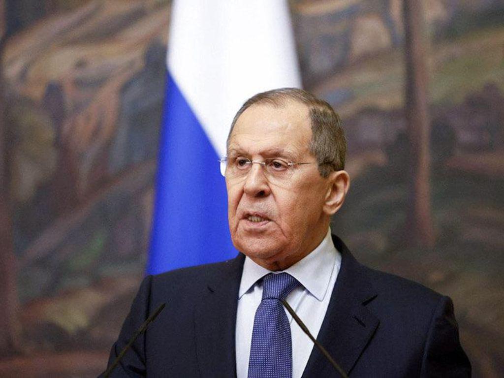 Rusia denuncia el “hostil” cierre del espacio aéreo a su canciller Lavrov