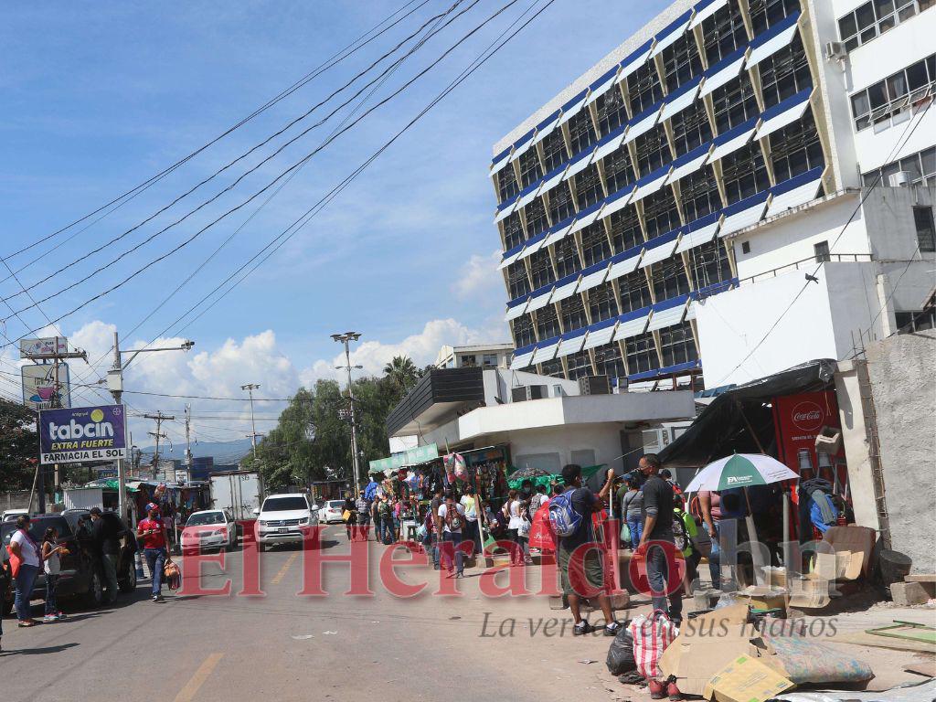 En emergencia los hospitales públicos y los Cesamo a nivel nacional