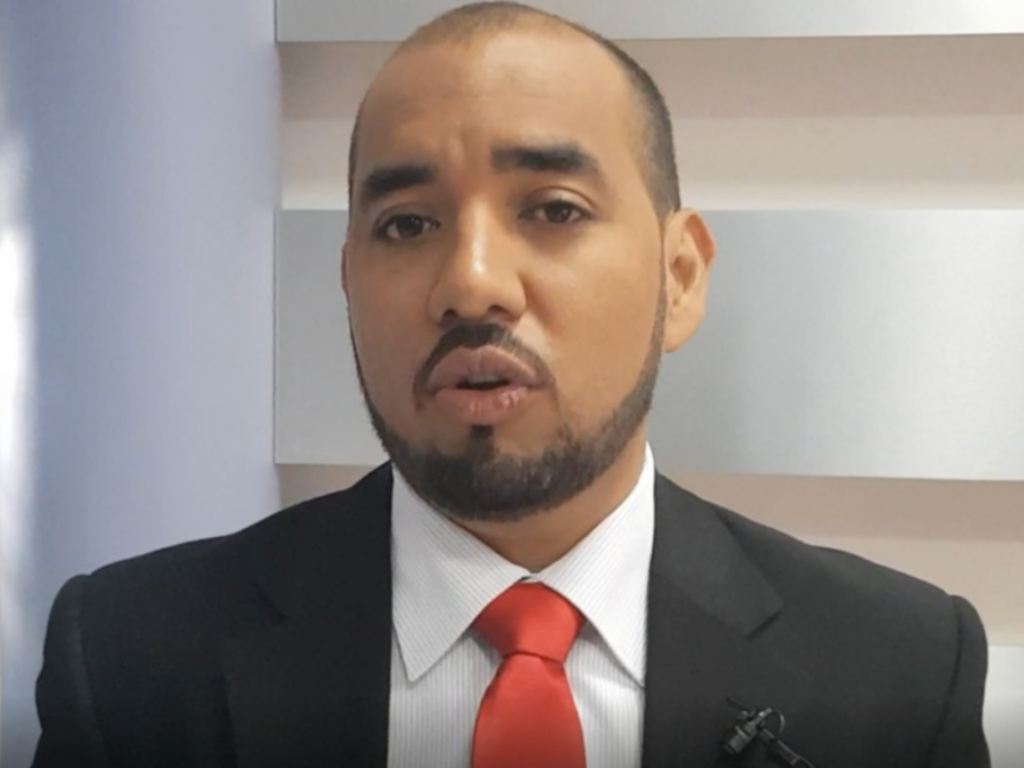 Ministro Esponda: Docentes deberán regresar a sus puestos correspondientes