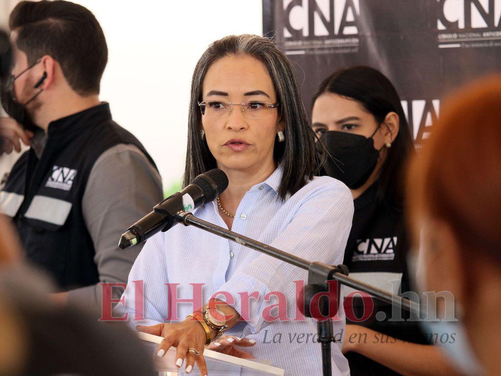 Gabriela Castellanos: “Uno de los objetivos de toda dictadura es desmantelar las organizaciones que constituyen la voz de la sociedad”