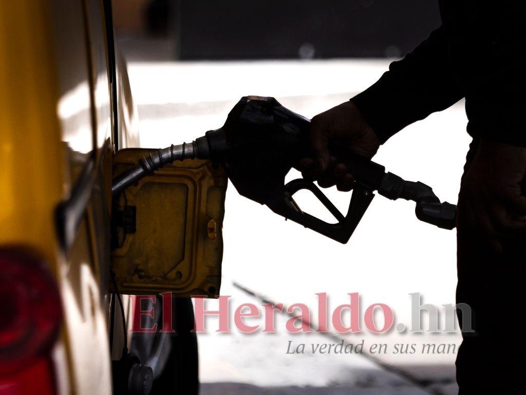 Diésel alcanza este lunes histórico precio de L 118.27 en la capital