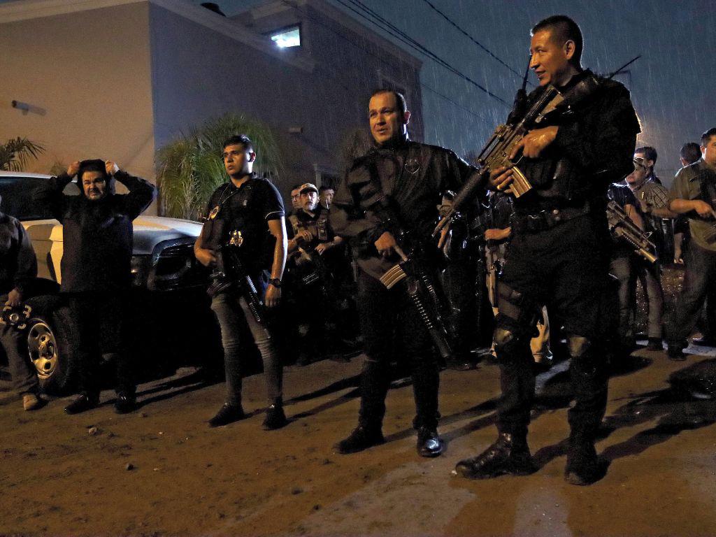 Mueren seis policías en ataque armado en el norte de México