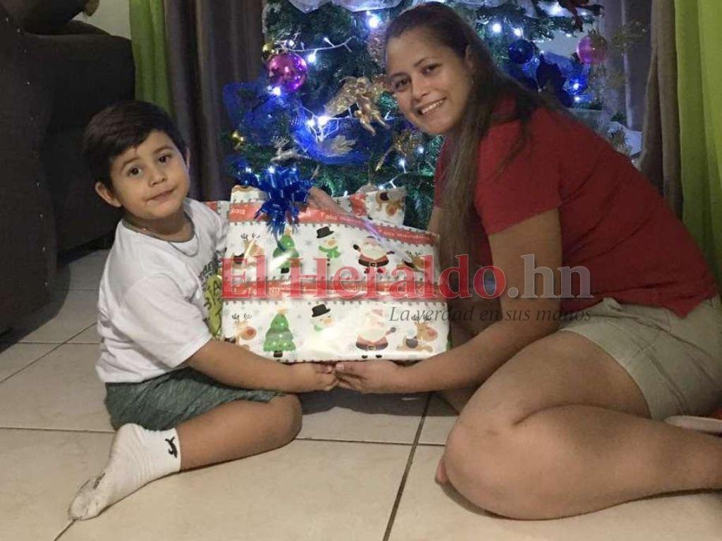 Hondureño que perdió a esposa e hijo en naufragio en Veracruz: “Buscábamos un mejor futuro en Estados Unidos”