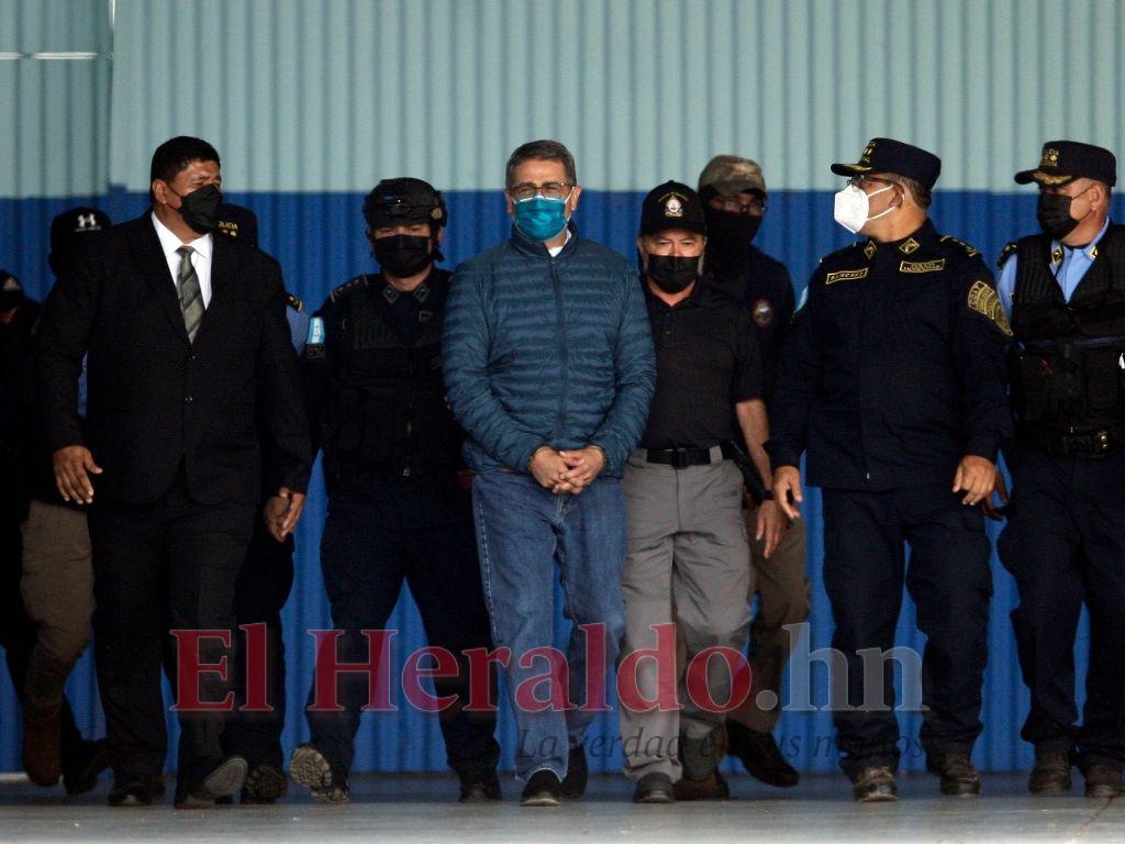 ‘Algunos ministros dejaron solo a JOH’, dice David Chávez