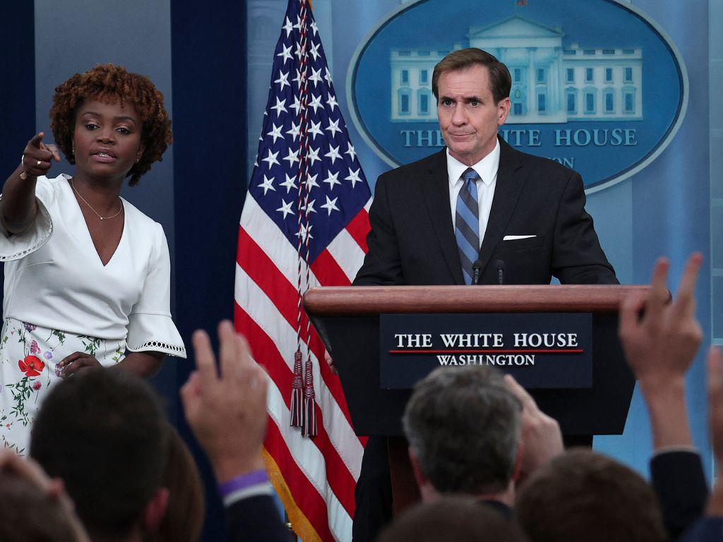 EEUU considera “irresponsable” que China decidiera suspender diálogo sobre clima