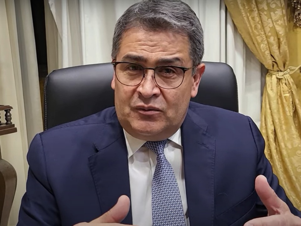 Hay 32 causas abiertas contra expresidente JOH en Honduras, dice defensa