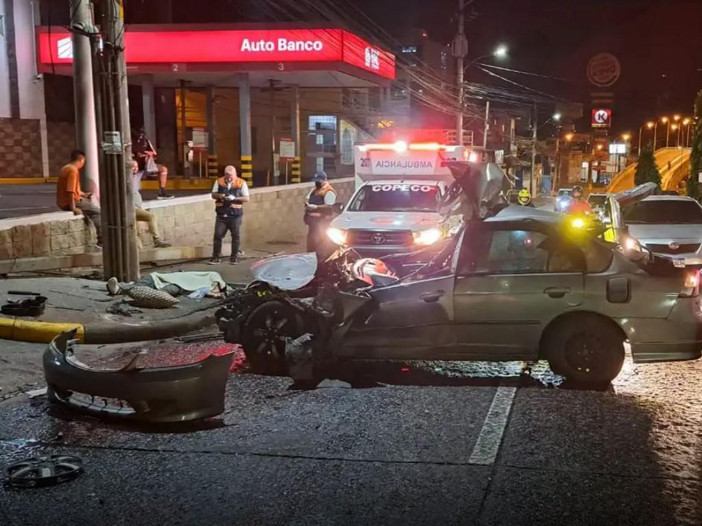 Conductor muere en fatal accidente en La Granja, de la capital