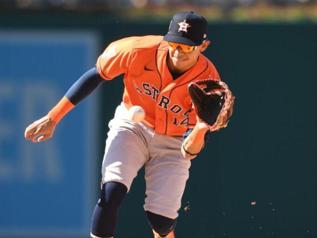 Mauricio Dubón cierra su segunda semana con los Astros de Houston